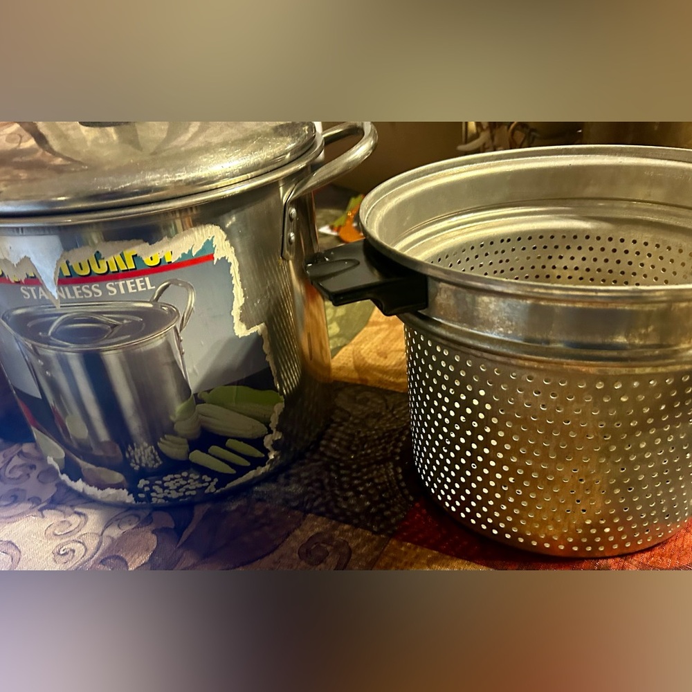 Silver and Red Cookware Set with 8 QT Stock Pot